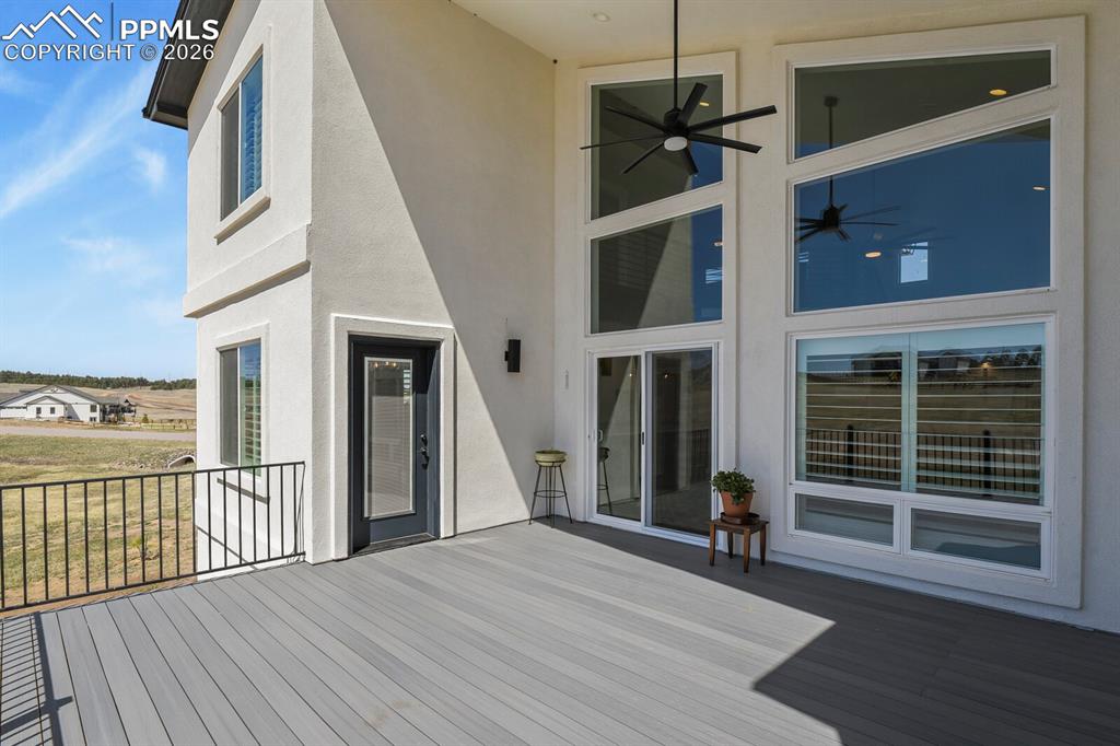 Image 6 of 48: Deck