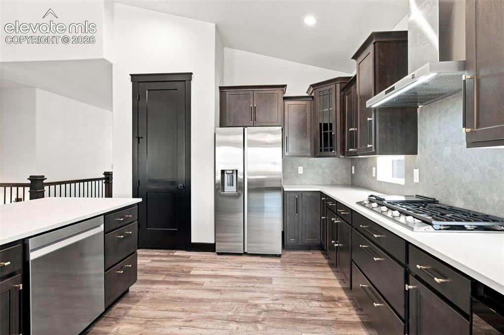 Image 13 of 35: Kitchen