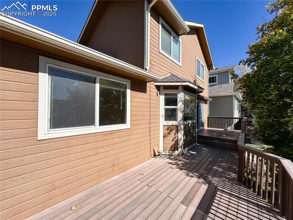 Image 16 of 41: Deck