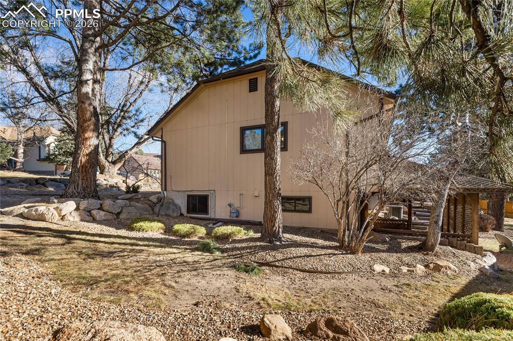 Image 40 of 42: Side of Structure