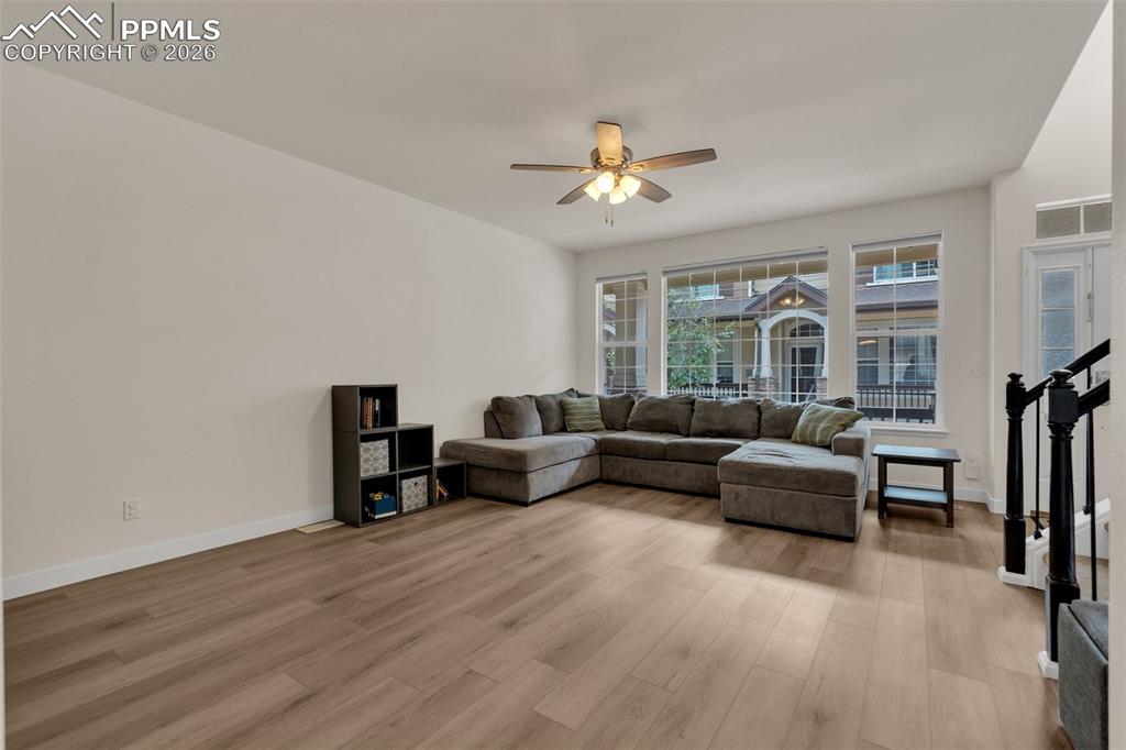 Image 5 of 39: New Supplement