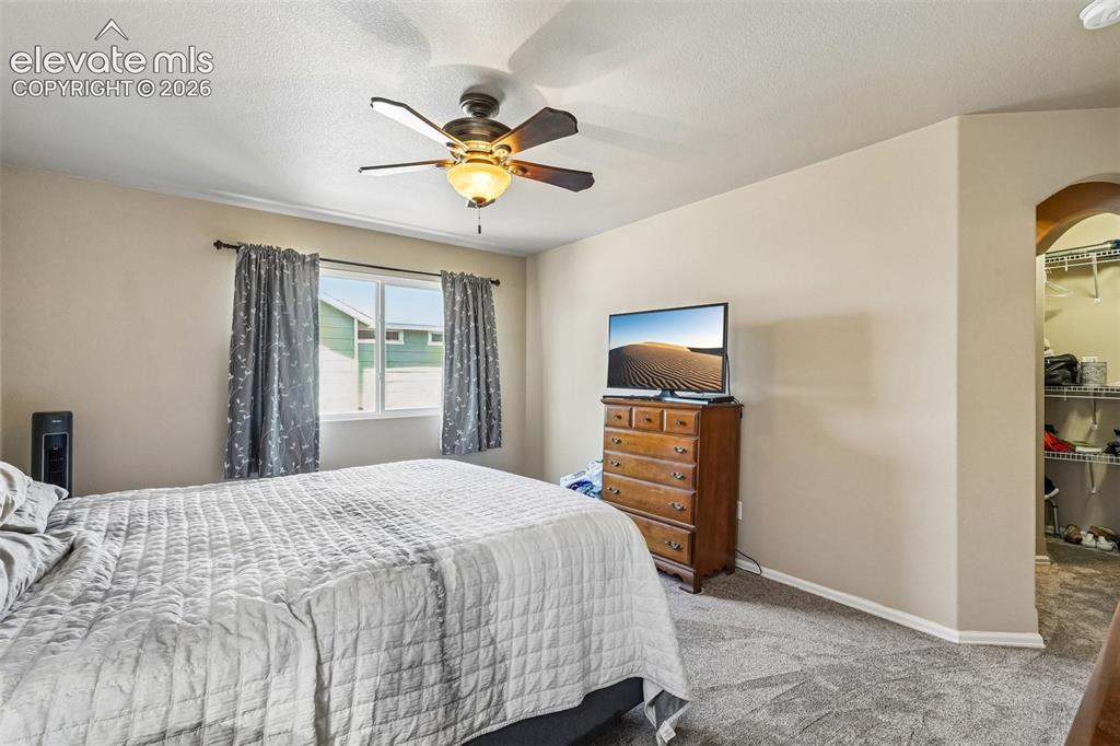 Image 22 of 29: Master Bedroom