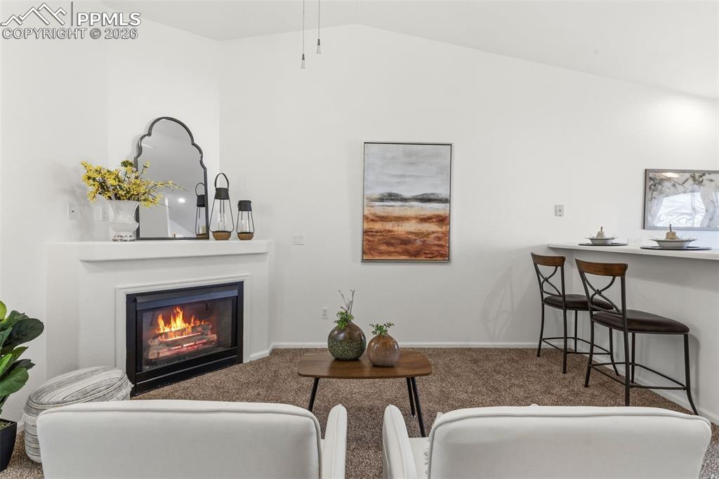 Image 6 of 25: Living Room