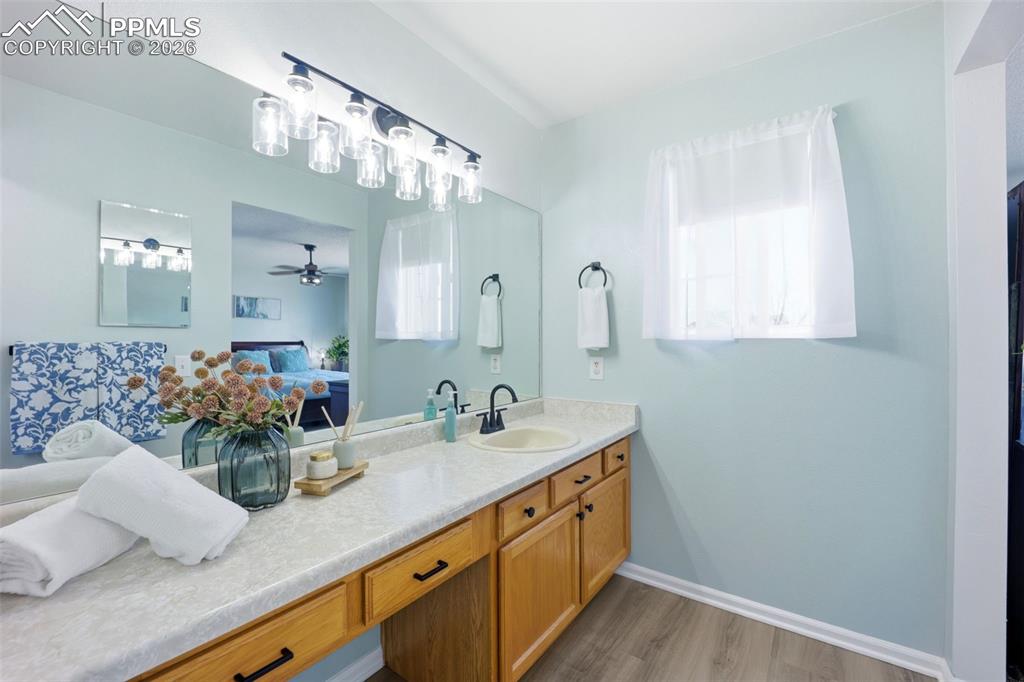 Image 18 of 42: Primary 