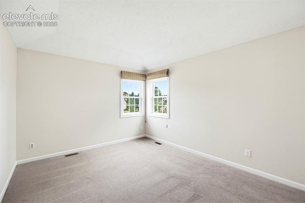 Image 15 of 44: Master Bedroom