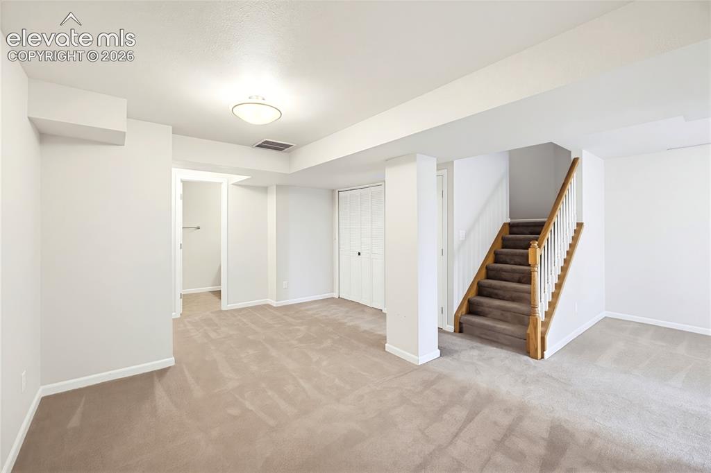 Image 31 of 44: Family Room