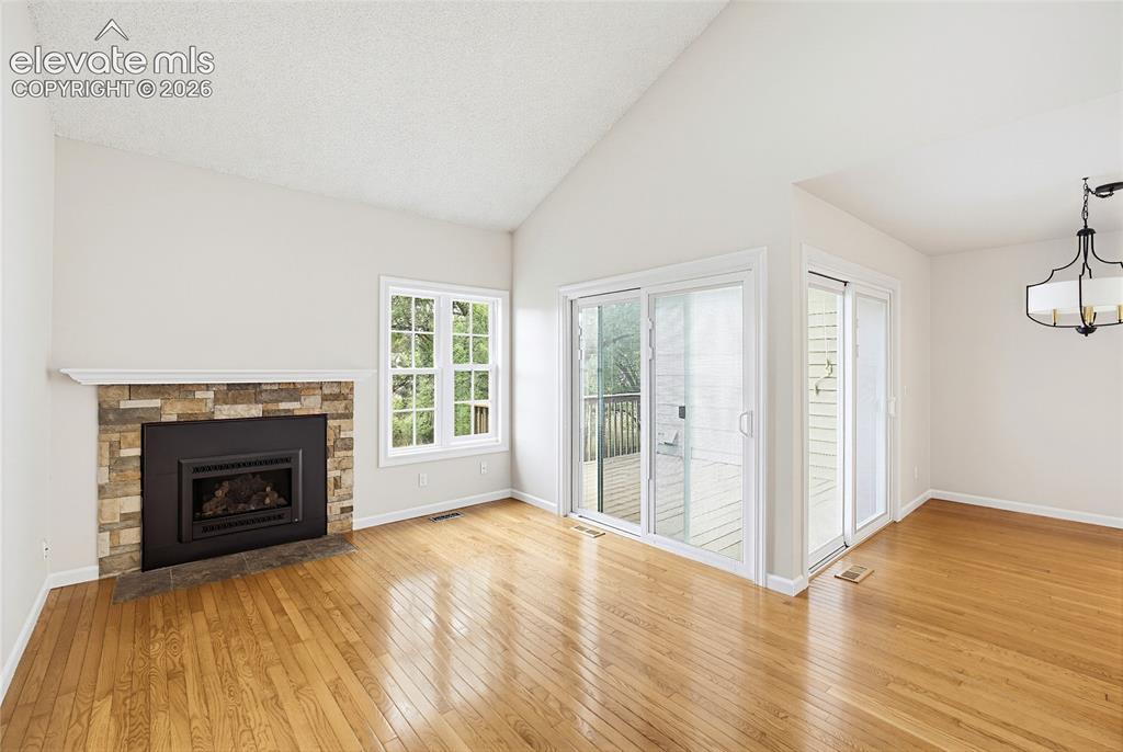 Image 4 of 44: Living Room