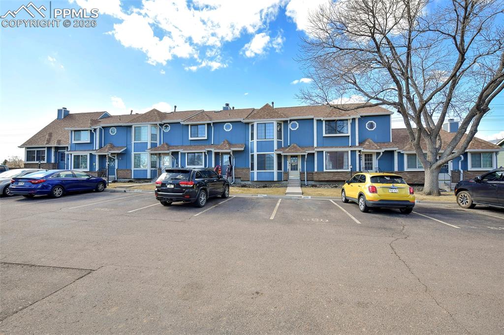 Image 2 of 27: Front of Structure