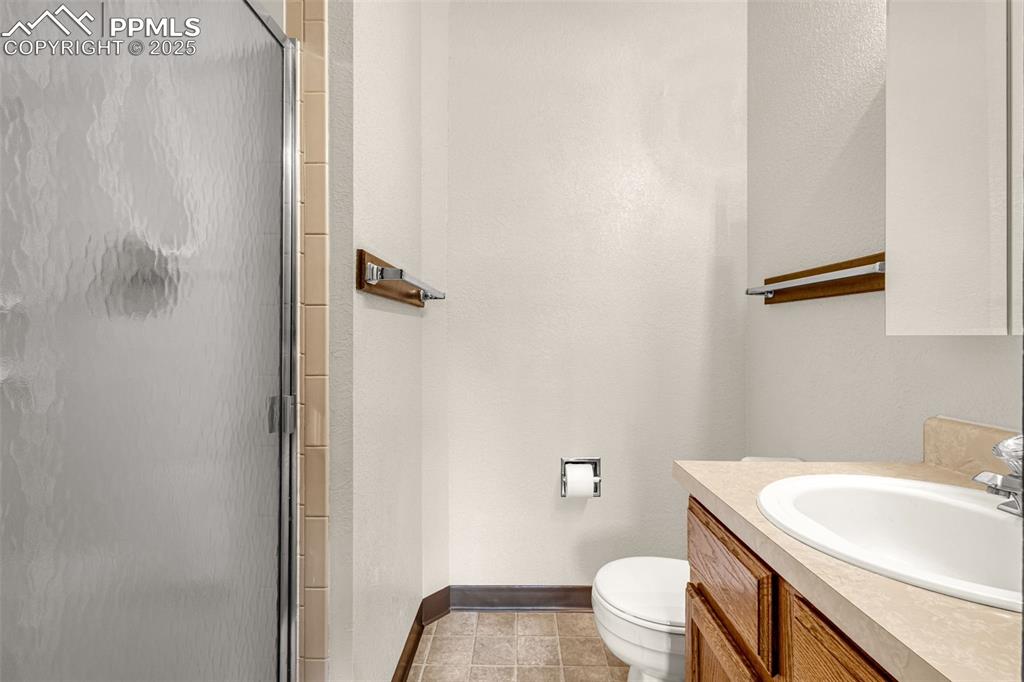 Image 14 of 25: Master Bathroom