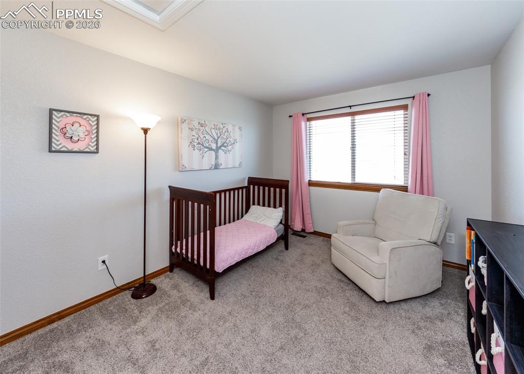 Image 29 of 50: Bedroom