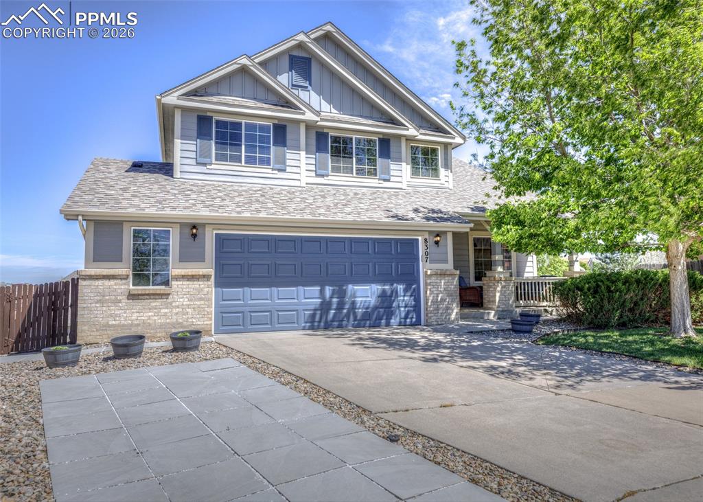 Image 3 of 50: Front of Structure