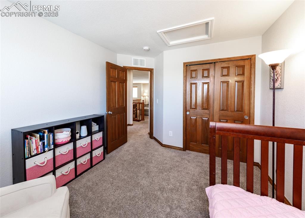 Image 30 of 50: Bedroom