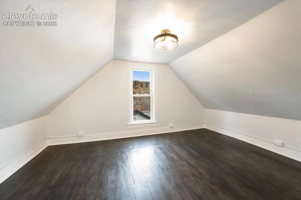 Image 19 of 39: Cottage 2 - great space in the loft