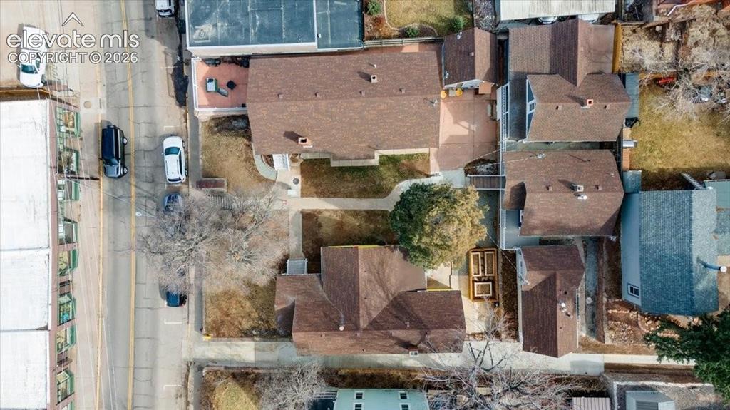 Image 34 of 39: Ariel view of Crosby Cottages-Right along the gateway between downtown Mani