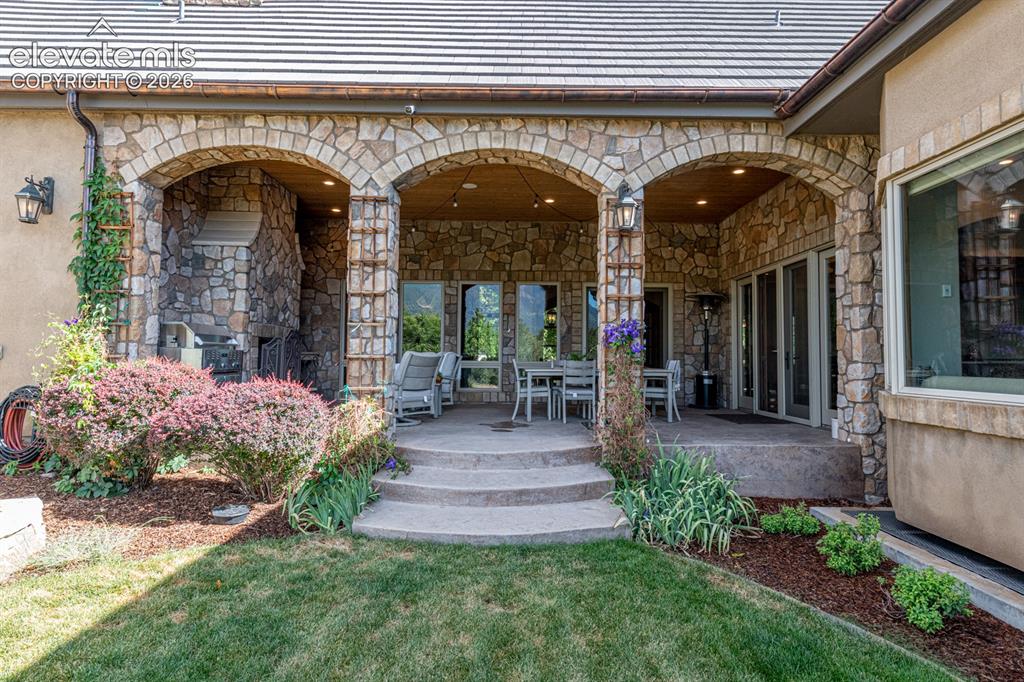Image 20 of 50: Looking to the rear covered veranda