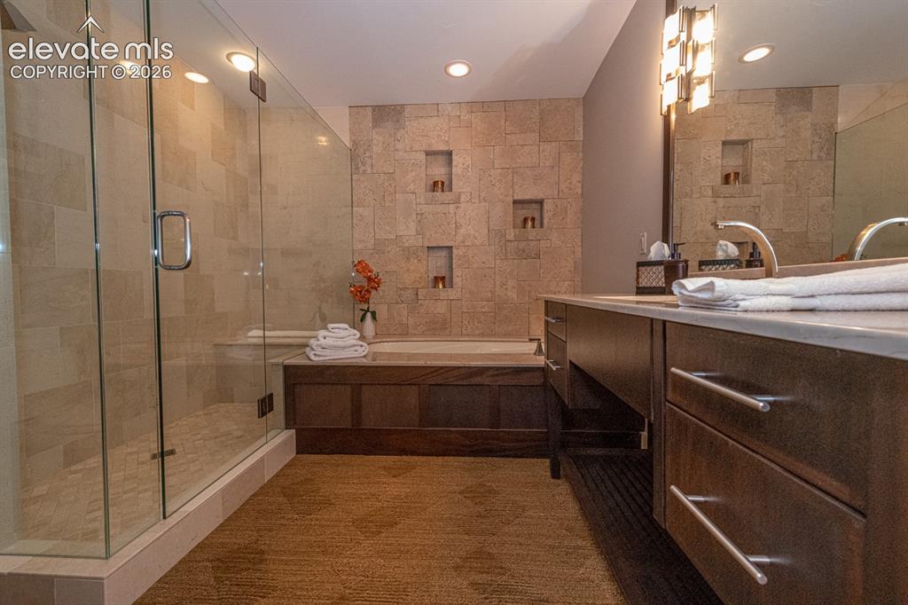 Image 46 of 50: basement en-suite bath 1