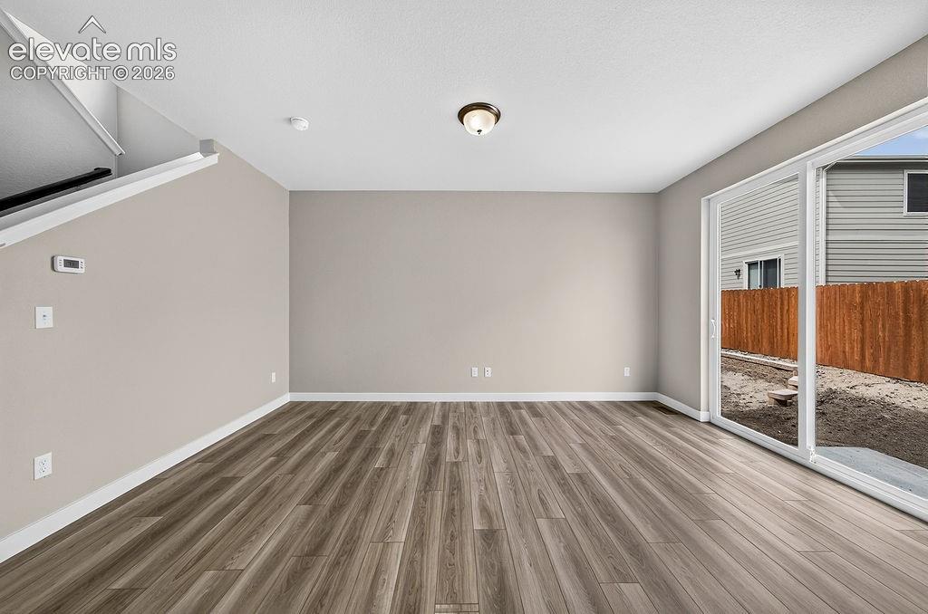 Image 16 of 33: Living Room