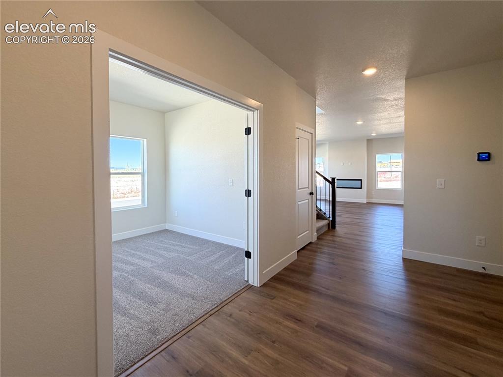 Image 8 of 26: Entry