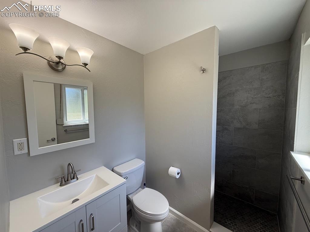 Image 23 of 32: Primary Bathroom