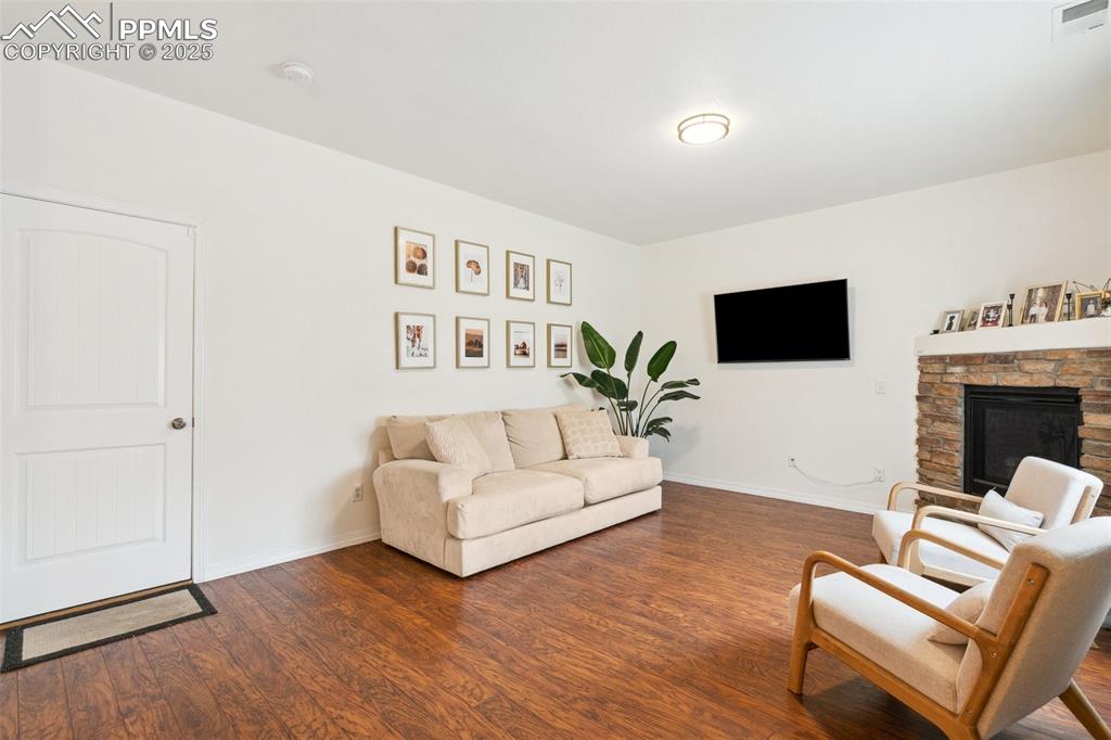 Image 6 of 38: Living Room