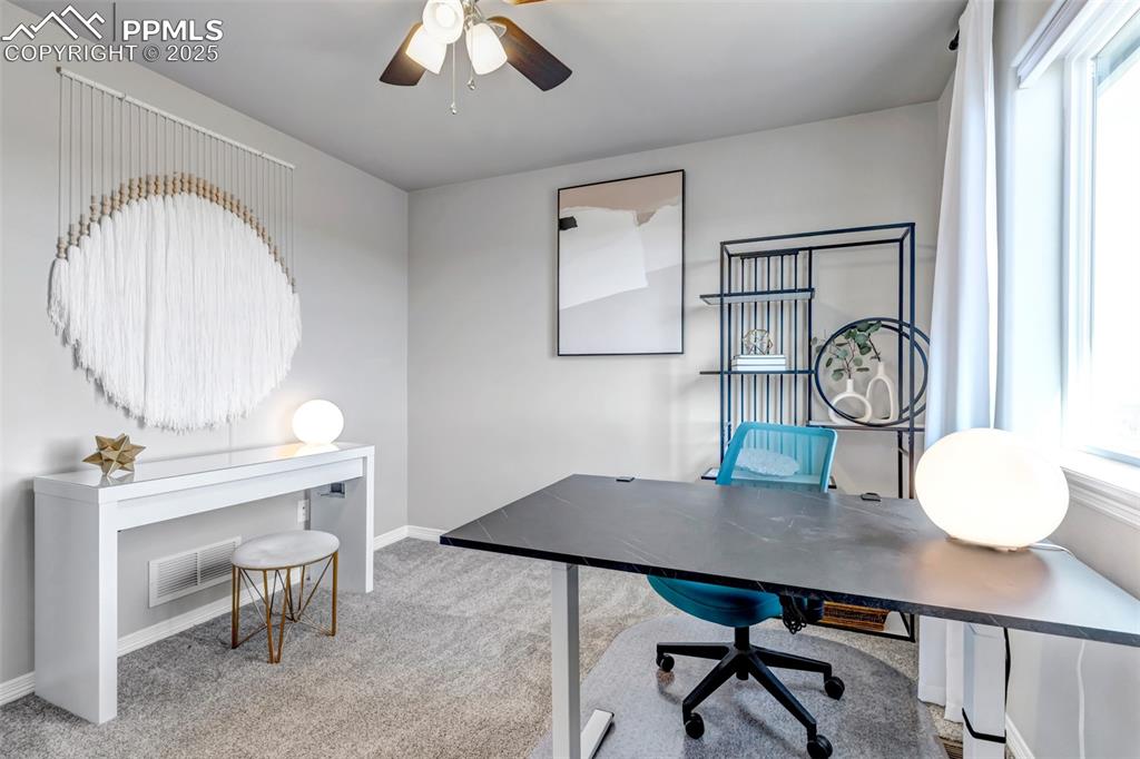 Image 22 of 35: Bedroom #3