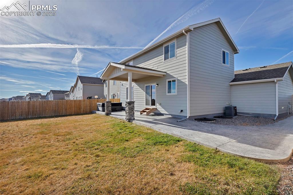 Image 35 of 35: Back of Structure