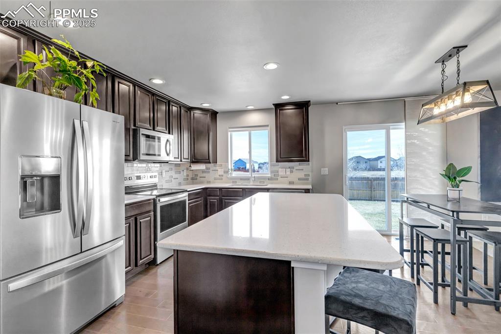 Image 9 of 35: Kitchen