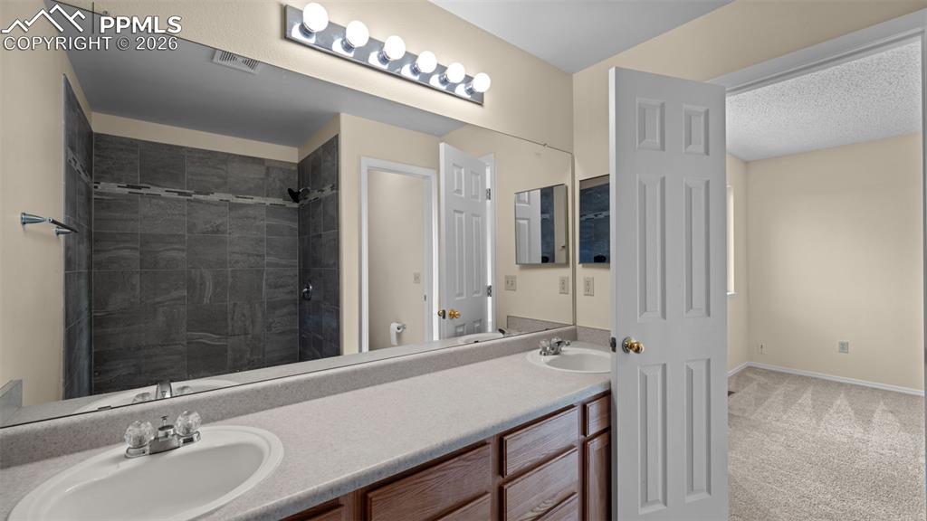 Image 19 of 36: Master Bathroom