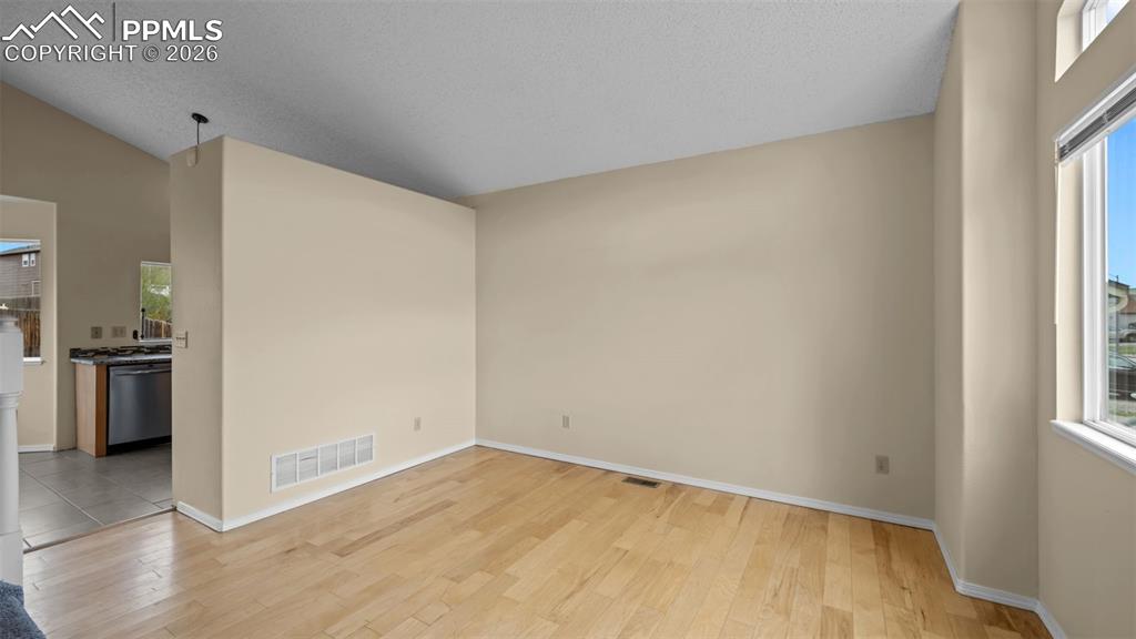 Image 5 of 36: Family Room