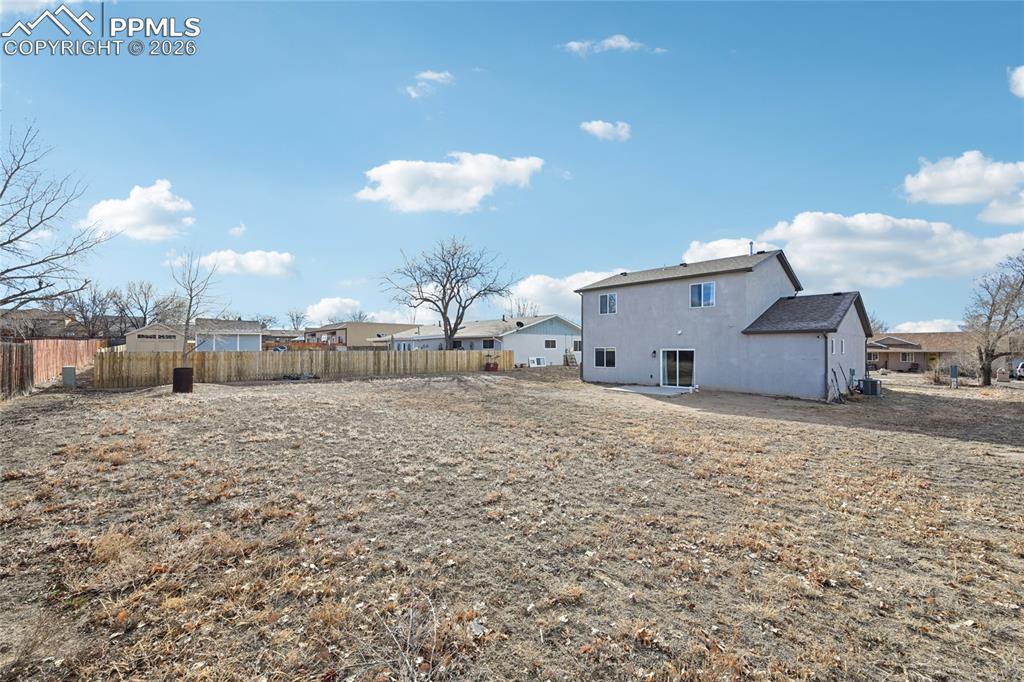 Image 40 of 42: Country feel with city amenities.