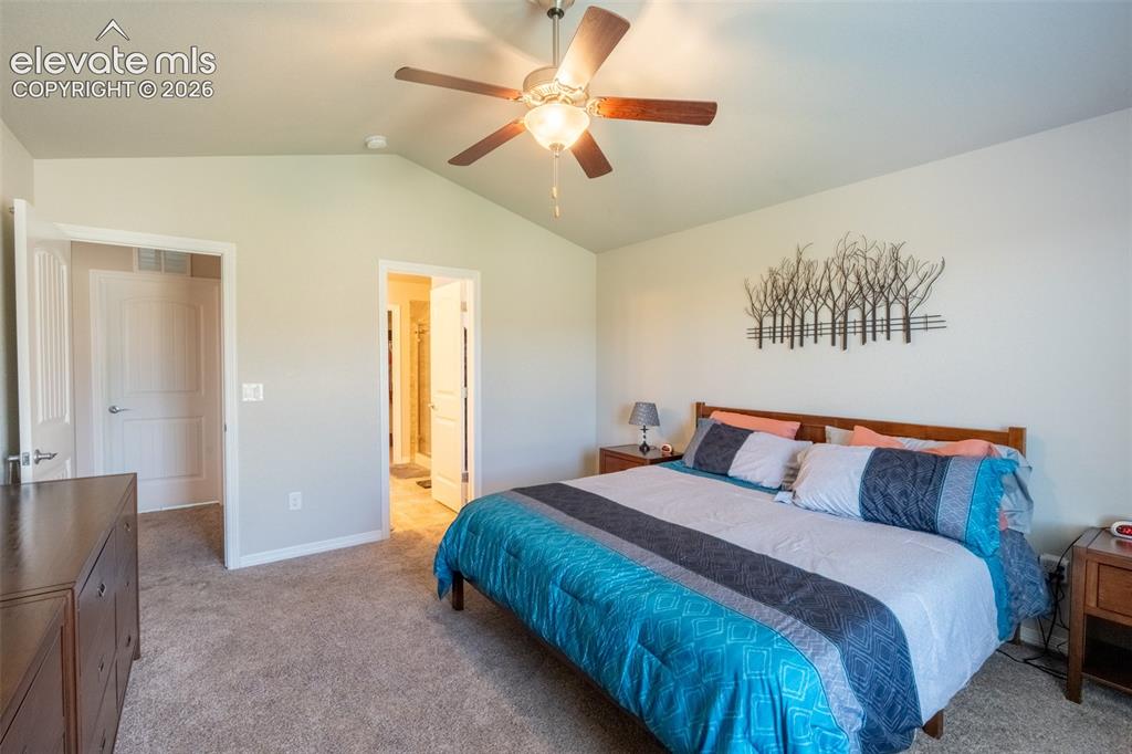 Image 16 of 42: Primary bedroom - main floor