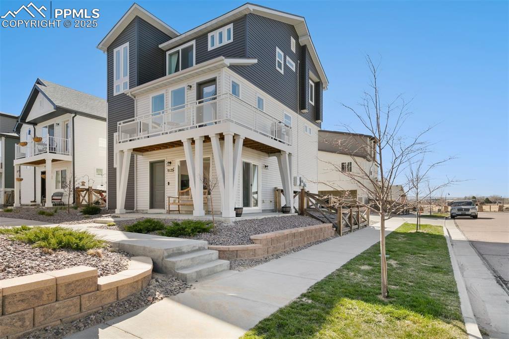 Image 2 of 30: Front of Structure