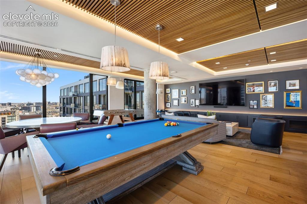 Image 34 of 44: Game Room