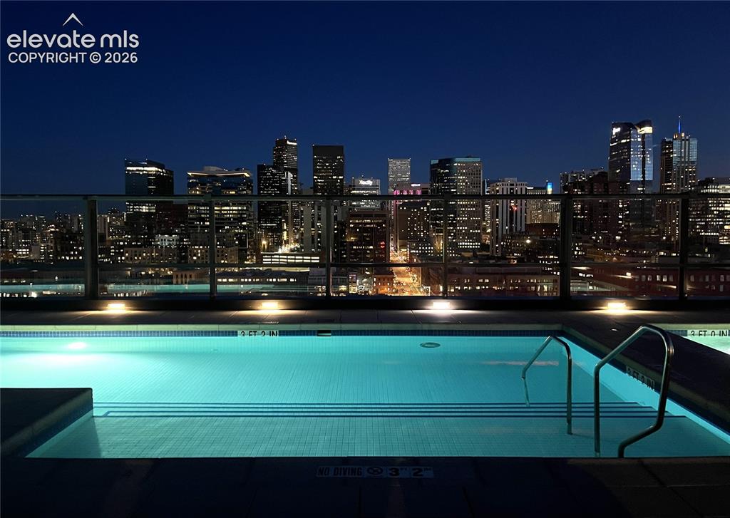 Image 4 of 44: Pool