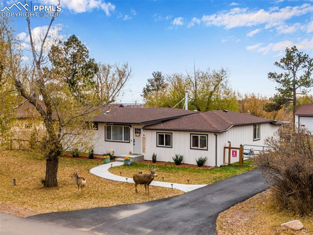 Image 3 of 45: Front of Structure