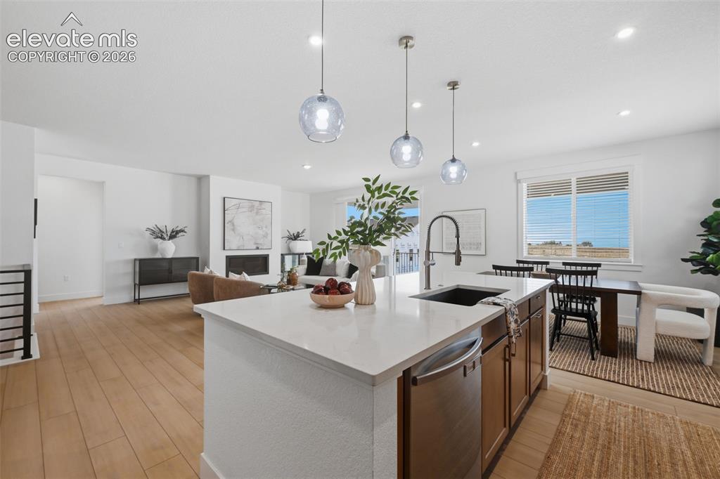Image 11 of 49: Kitchen