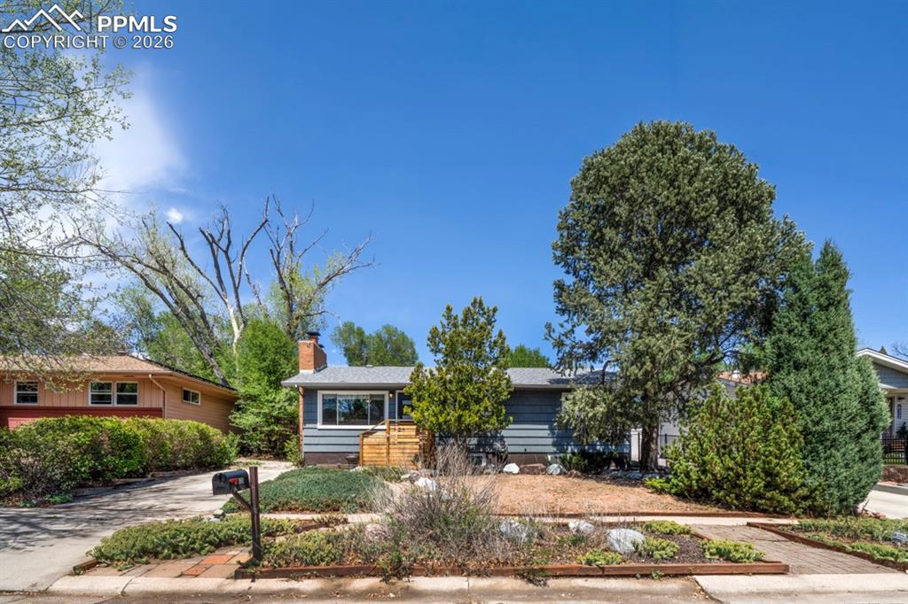 Image 1 of 1: Front of Structure