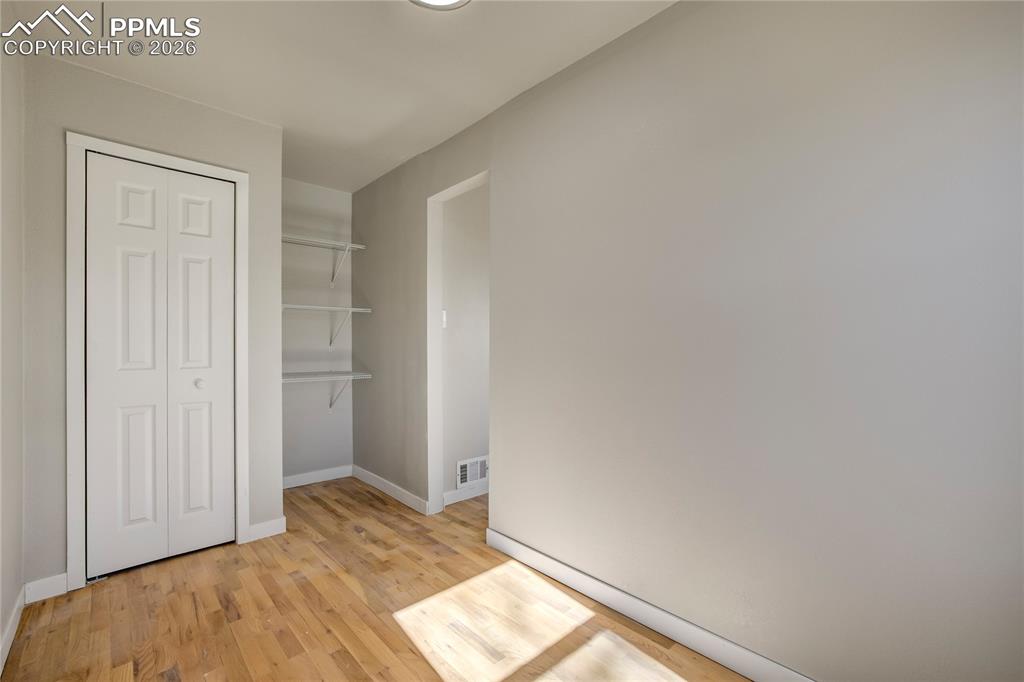 Image 13 of 35: Bedroom