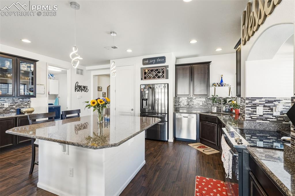 Image 11 of 39: Kitchen