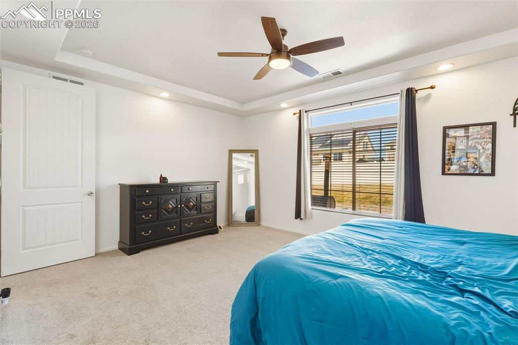 Image 19 of 39: Bedroom