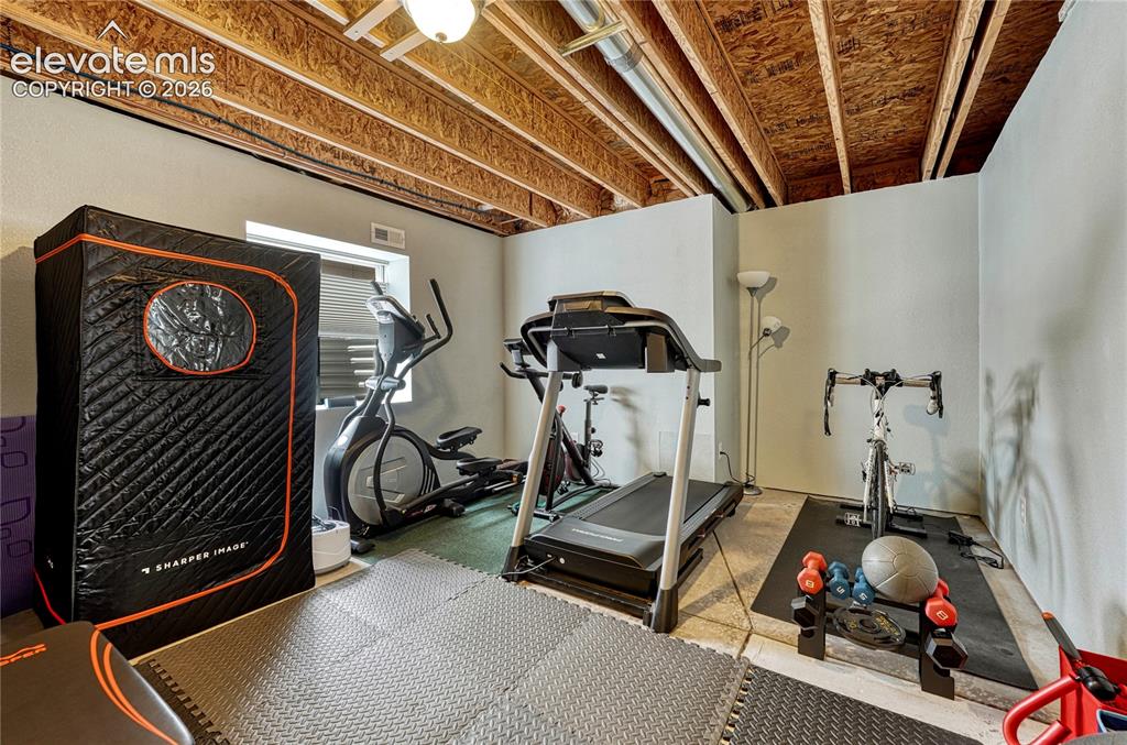 Image 34 of 50: Exercise Room