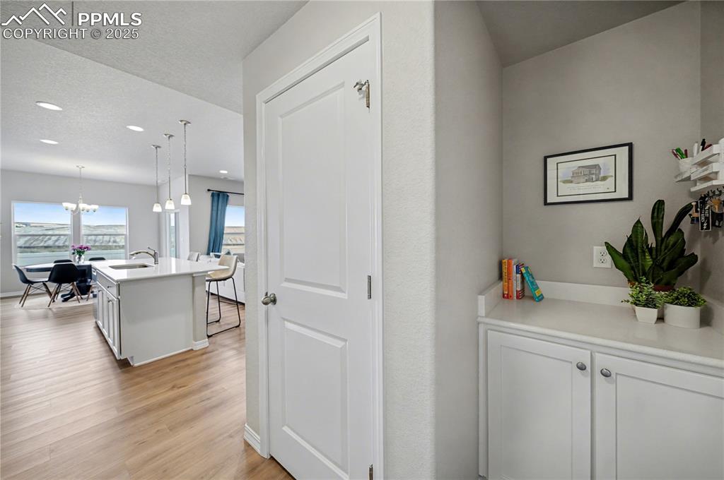 Image 13 of 38: Garage entryway