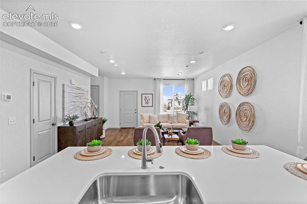 Image 10 of 24: Photos of a model home