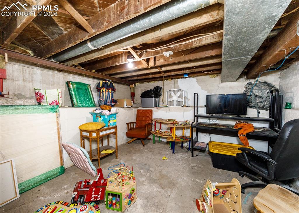 Image 31 of 42: Basement