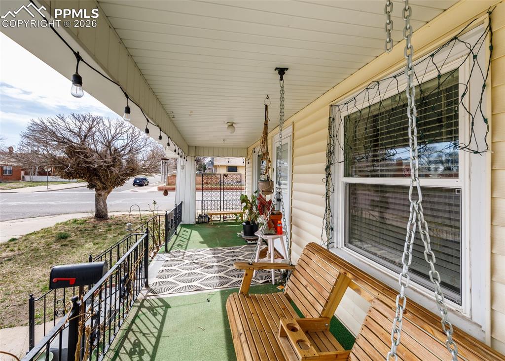 Image 36 of 42: Patio