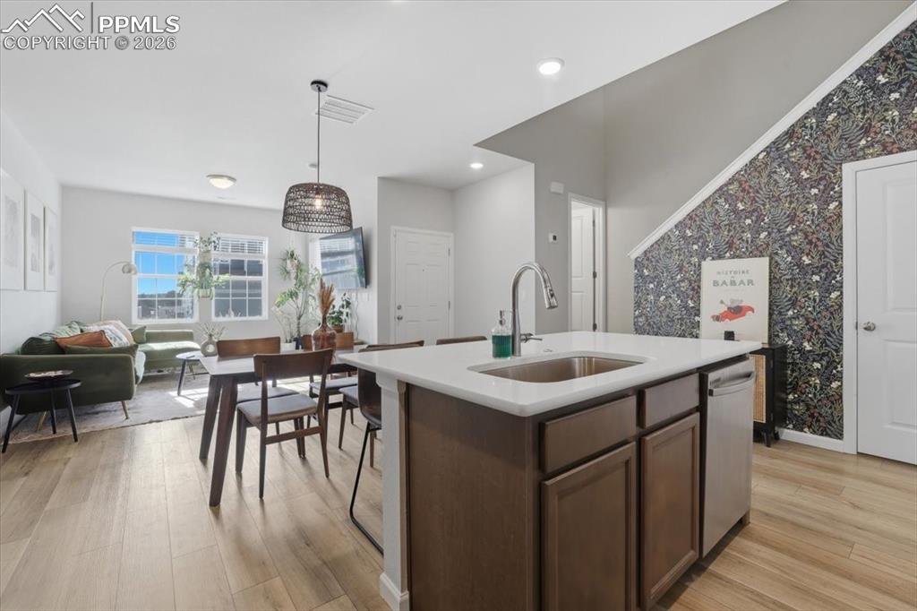 Image 13 of 40: Main level.