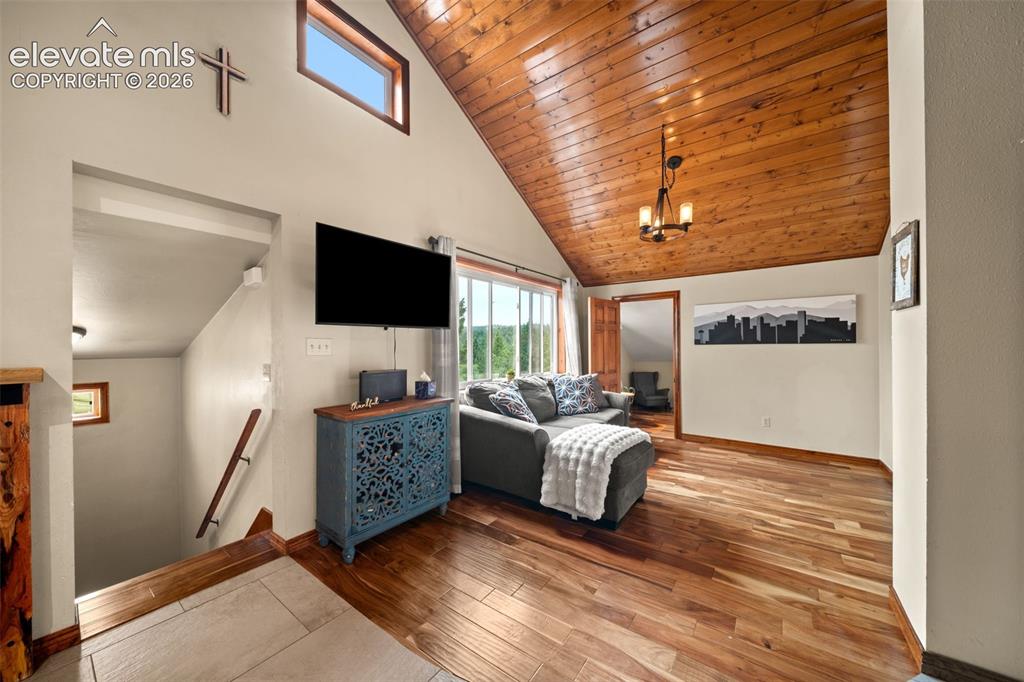 Image 8 of 45: Living Room