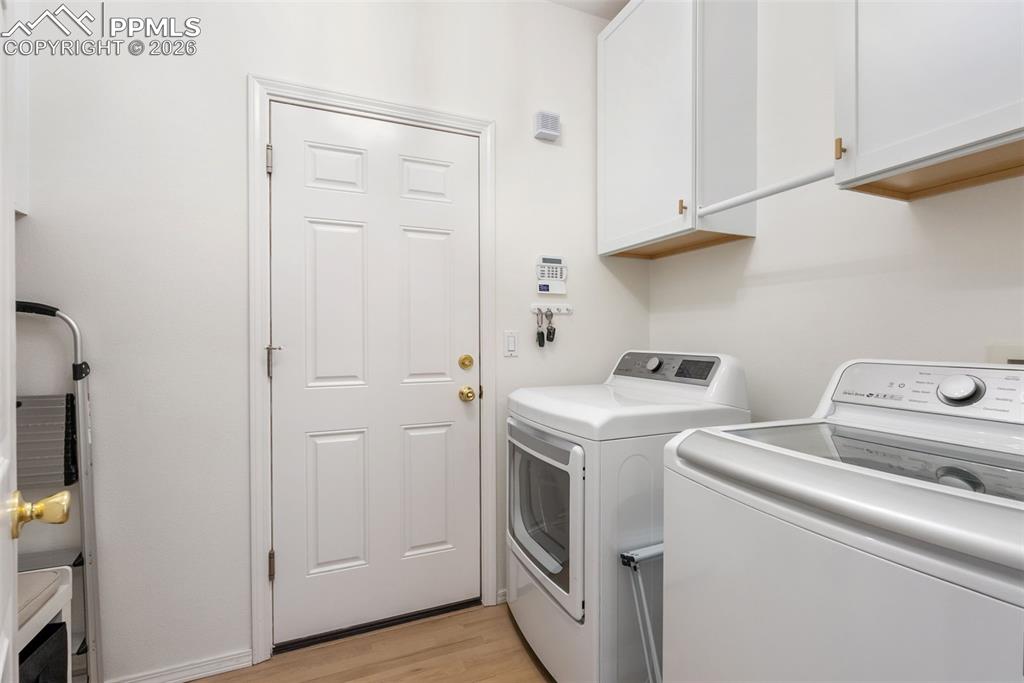 Image 20 of 46: Laundry