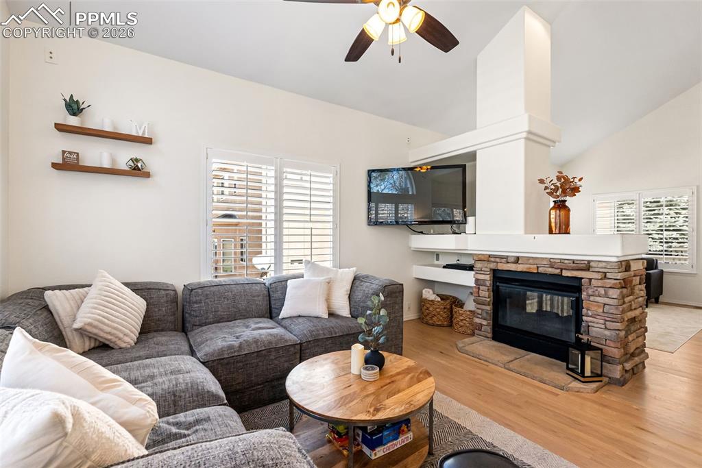 Image 7 of 46: Family Room