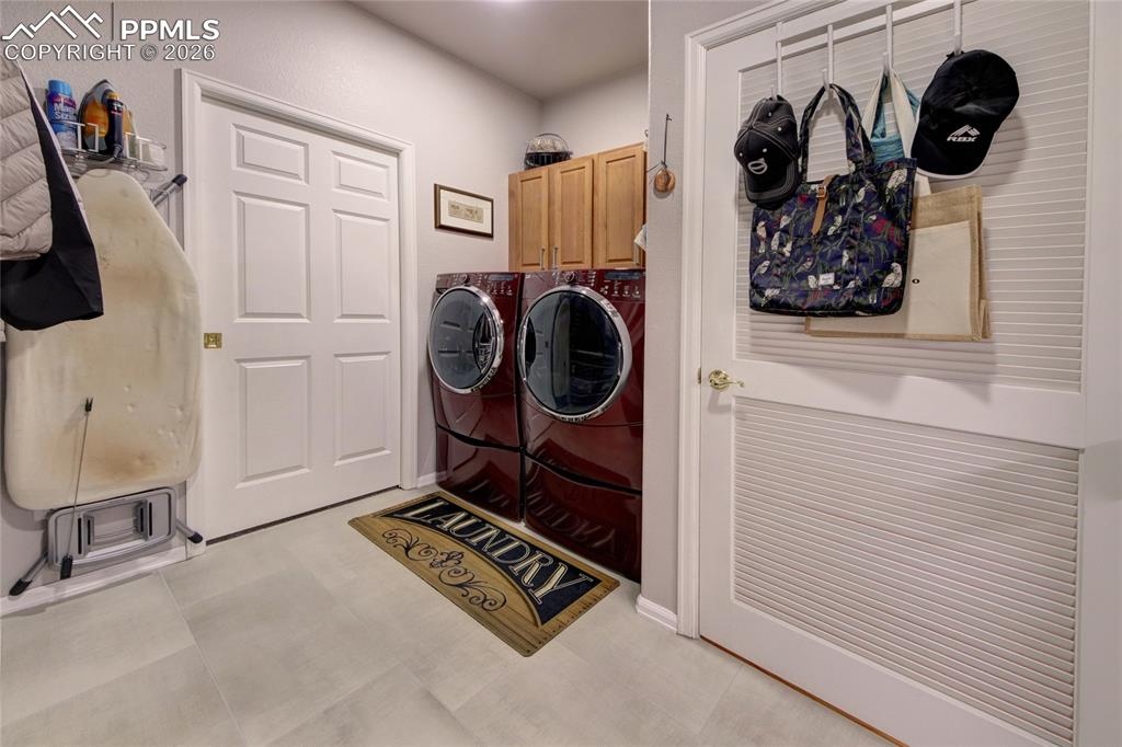 Image 22 of 50: Laundry room on main level